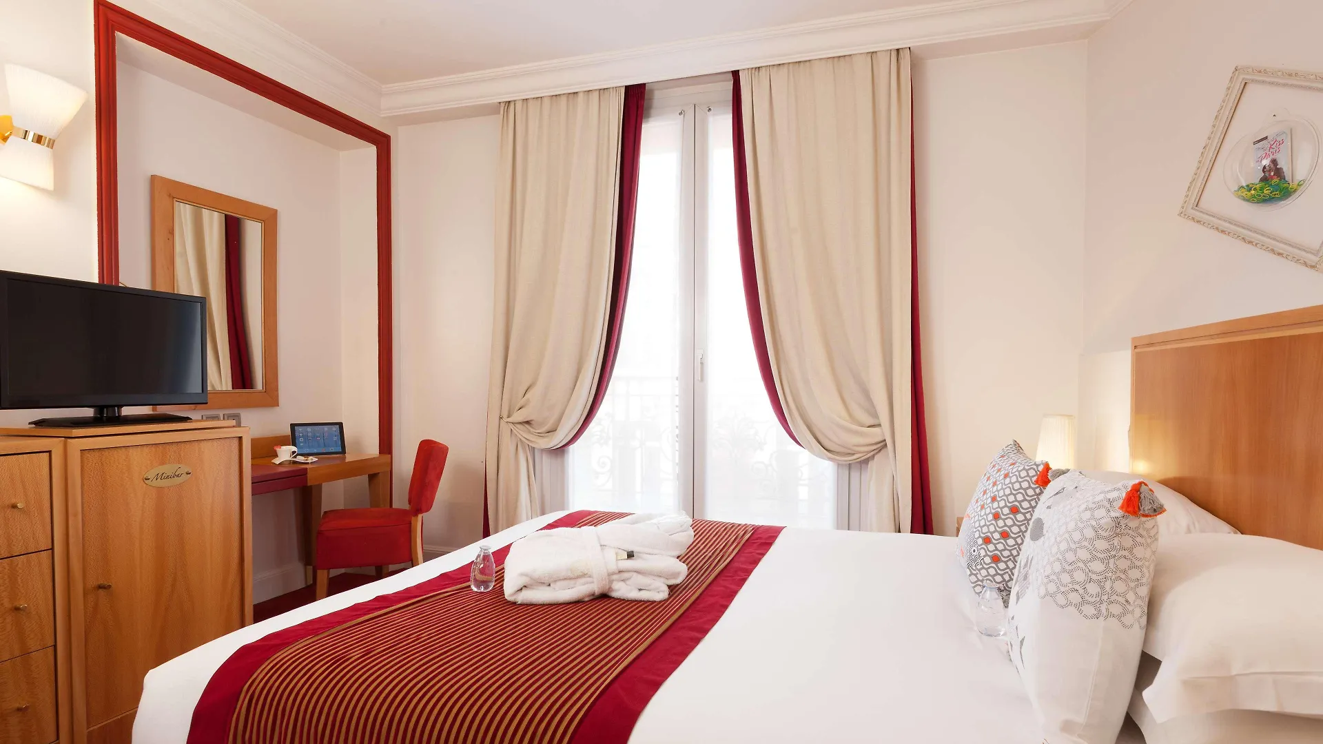 Waldorf Trocadero Tour Eiffel Hotel Paris
