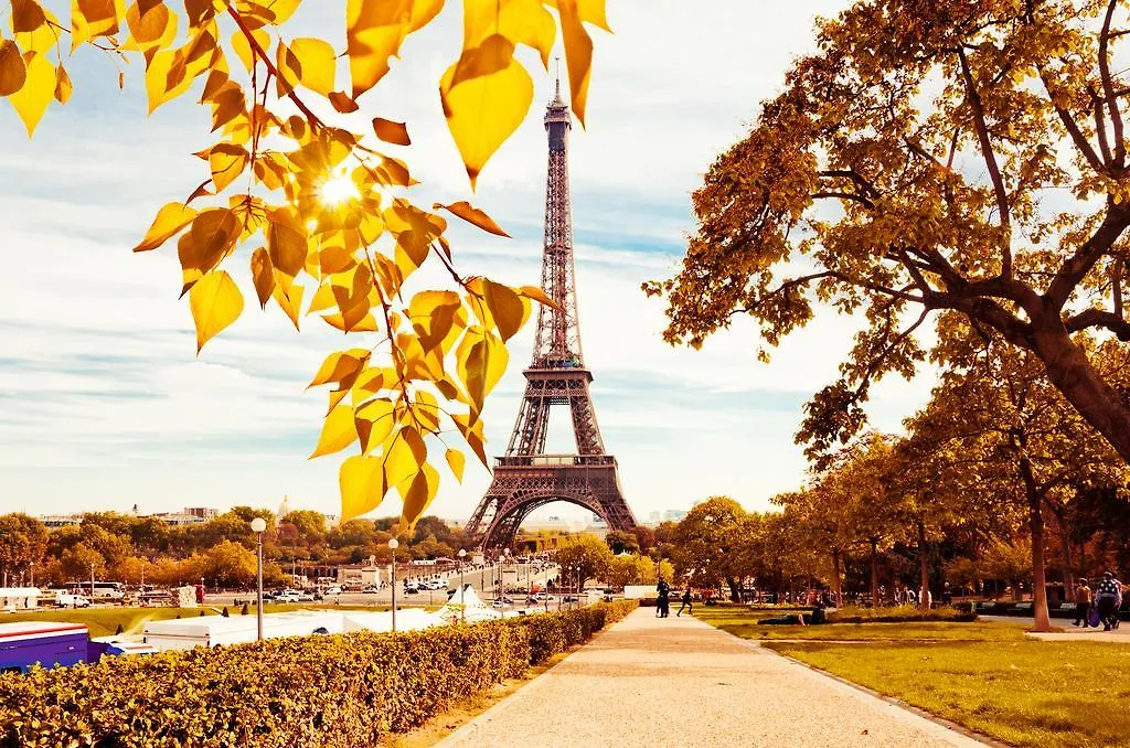 Waldorf Trocadero Tour Eiffel 4*